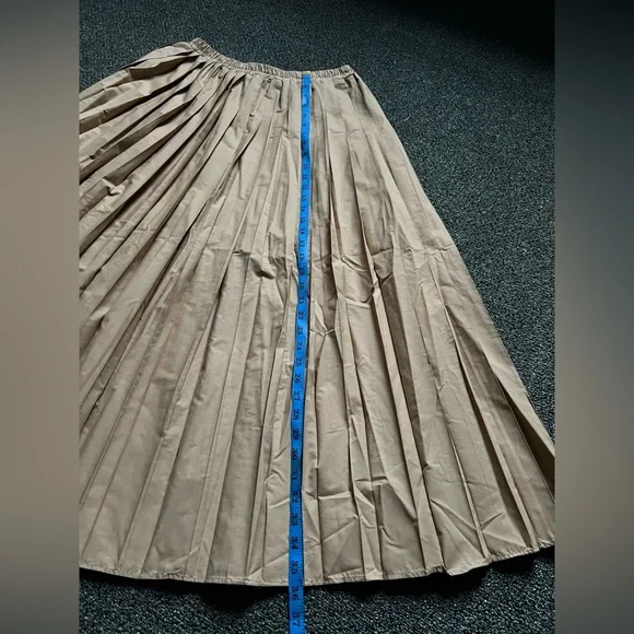 Beige Camel Tan Pleated Elastic High-Waist Modest Maxi Cotton Lightweight Skirt - Picture 12 of 16